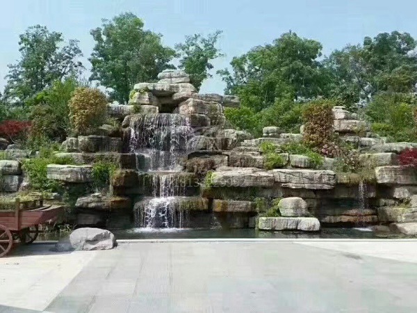 音樂噴泉公司，北京噴泉公司，噴泉設計公司，音樂噴泉廠家，噴泉施工廠家，噴泉設備生產(chǎn)廠家，保定噴泉公司，音樂噴泉廠，音樂噴泉，仿木欄桿，仿木欄桿廠家，水泥欄桿廠家，混凝土仿木樁，仿木樁廠家，塑石假山，塑石假山公司，水泥假山施工公司